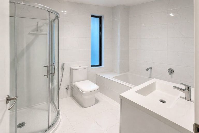 Photo of property in 21 Phar Lap Crescent, Takanini, 2112