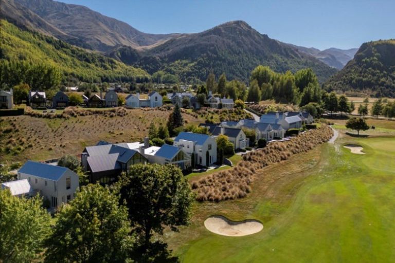 Photo of property in Millbrook Resort, 5 Malaghans Ridge, Arrowtown, 9371