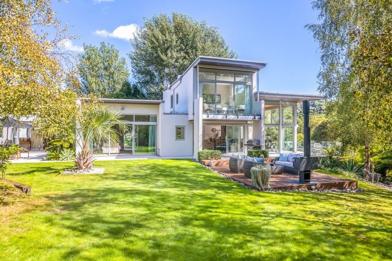 Photo of property in 124 Maui Pomare Road, Nikau Valley, Paraparaumu, 5032