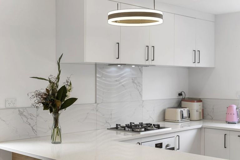 Photo of property in 12e Kelwyn Road, Kelston, Auckland, 0602