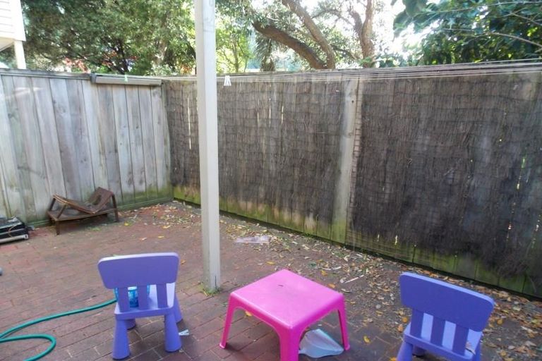 Photo of property in Marrakech Cafe, 46/305 Evans Bay Parade, Hataitai, Wellington, 6021