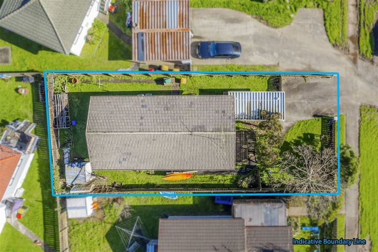 Photo of property in 3/10 Penion Drive, Flat Bush, Auckland, 2023