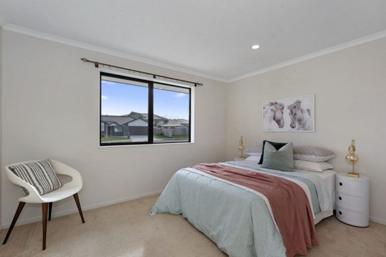 Photo of property in 6 Derwent Place, Flagstaff, Hamilton, 3210