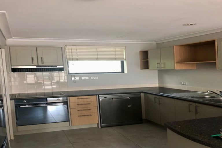 Photo of property in 14/8 Monte Cassino Place, Birkdale, Auckland, 0626