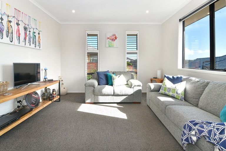 Photo of property in 25 Discovery Drive, Gulf Harbour, Whangaparaoa, 0930