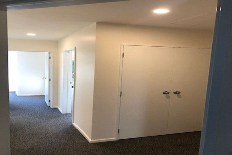 Photo of property in 4/3 Orwell Road, Greenhithe, Auckland, 0632