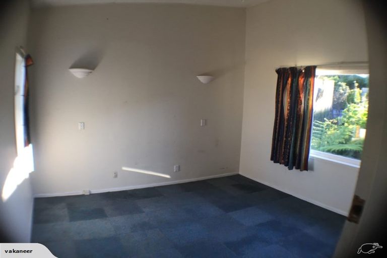 Photo of property in 14 Atlanta Grove, Brooklyn, Wellington, 6021