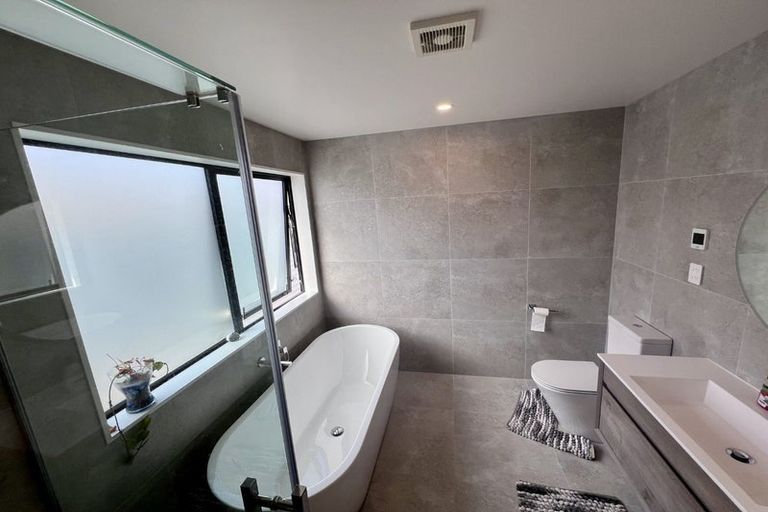 Photo of property in 13 Mita Road, Silverdale, 0932