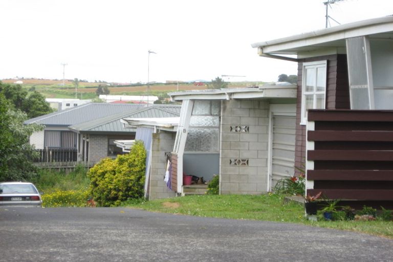 Photo of property in 2/56 Glasgow Road, Pukekohe, 2120