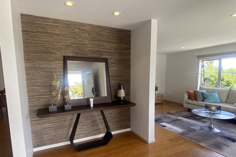 Photo of property in 32a Bodi Place, Te Atatu South, Auckland, 0610