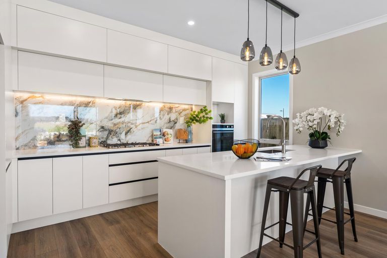 Photo of property in 1 Koiora Road, Clarks Beach, 2122