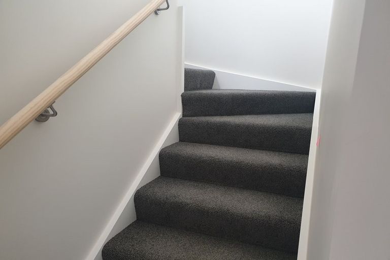 Photo of property in 27 Karearea Avenue, Kenepuru, Porirua, 5022