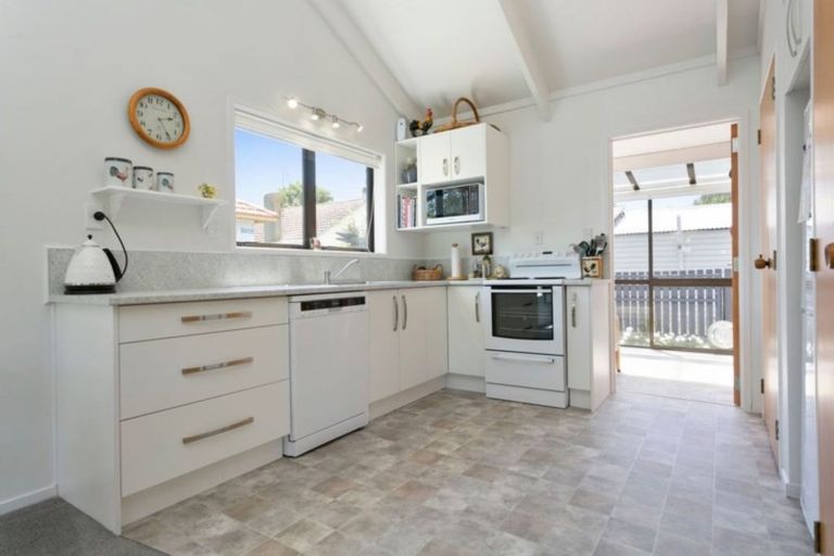 Photo of property in 36a Princes Street, Cambridge, 3434