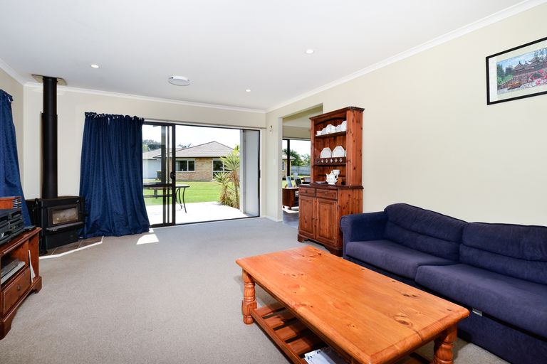 Photo of property in 50 Omana Avenue, Shelly Beach, Helensville, 0874