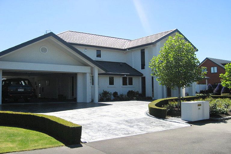 Photo of property in 94 Regent's Park Drive, Casebrook, Christchurch, 8051