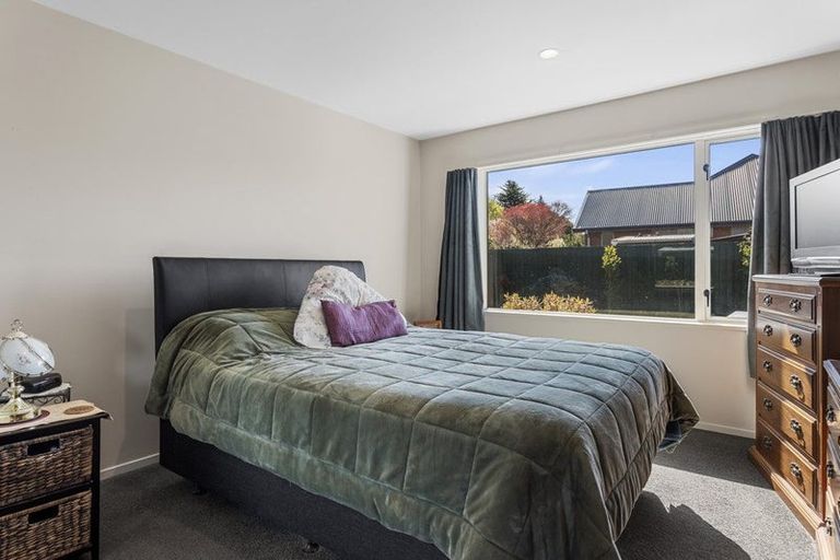 Photo of property in 5 Oldham Place, Darfield, 7510