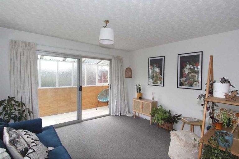 Photo of property in 1/117 Estuary Road, South New Brighton, Christchurch, 8062