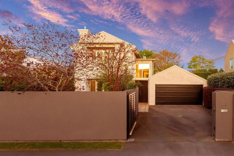 Photo of property in 22 Thornycroft Street, Fendalton, Christchurch, 8052