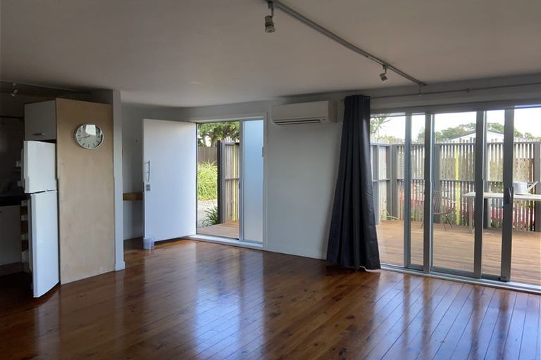 Photo of property in 50a Aramoana Avenue, Devonport, Auckland, 0624