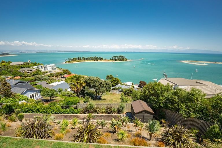 Photo of property in 5 Albert Road, Stepneyville, Nelson, 7010