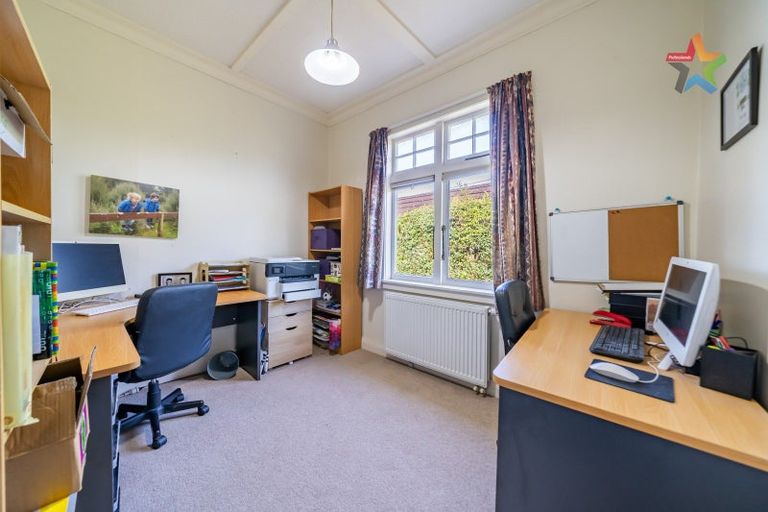 Photo of property in 44 Norton Park Avenue, Fairfield, Lower Hutt, 5011