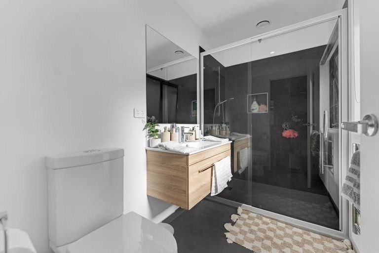 Photo of property in 40 Leathem Crescent, Pokeno, 2402