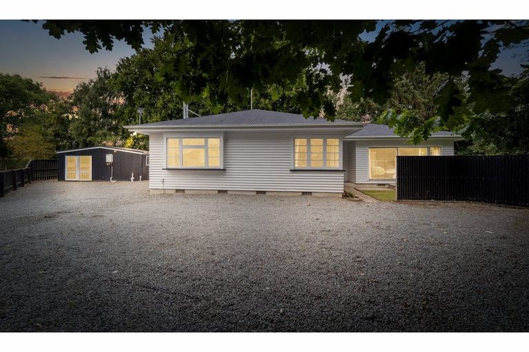 Photo of property in 15 Taramea Place, Addington, Christchurch, 8024