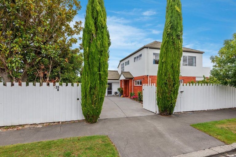 Photo of property in 33 Coniston Avenue, Ilam, Christchurch, 8041