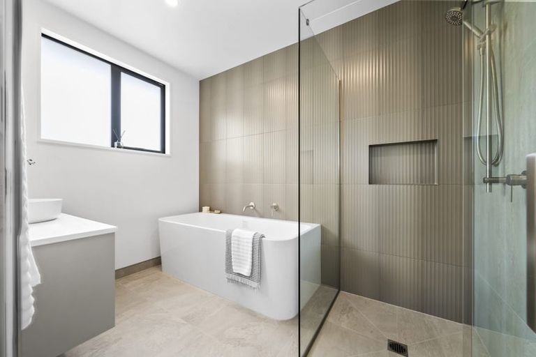 Photo of property in 3 Harrier Lane, Marshland, 8051