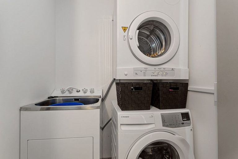 Photo of property in 2/32 Cashel Street, Christchurch Central, Christchurch, 8013