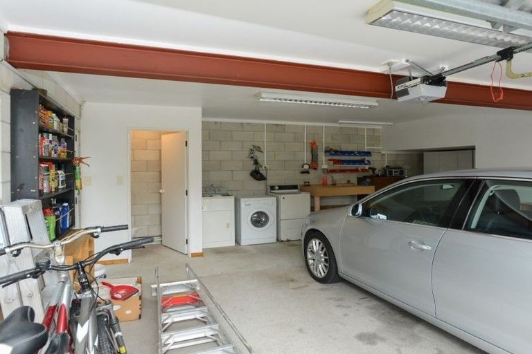 Photo of property in 2b Toop Street, Havelock North, 4130