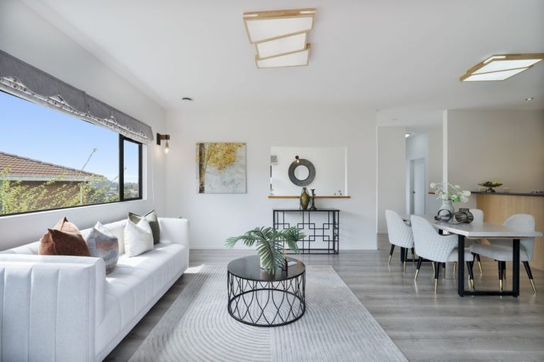 Photo of property in 257 Glengarry Road, Glen Eden, Auckland, 0602