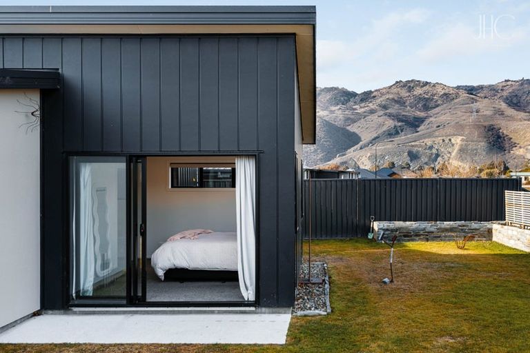 Photo of property in 4 Bradford Street, Cromwell, 9310