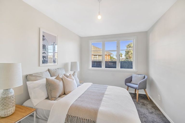 Photo of property in 22 Merrington Crescent, Aranui, Christchurch, 8061