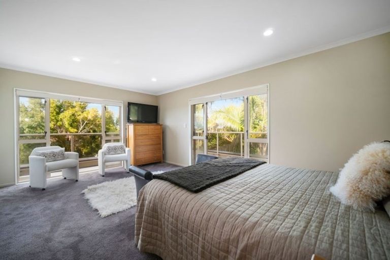 Photo of property in 54 Gold Street, Albany Heights, Auckland, 0632