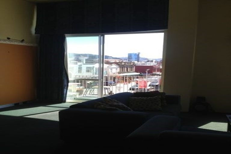 Photo of property in Qba Apartments, 1a/51 Webb Street, Mount Cook, Wellington, 6011