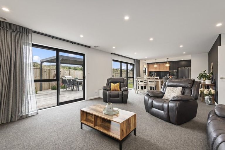 Photo of property in 57 Freedom Drive, Kelvin Grove, Palmerston North, 4414