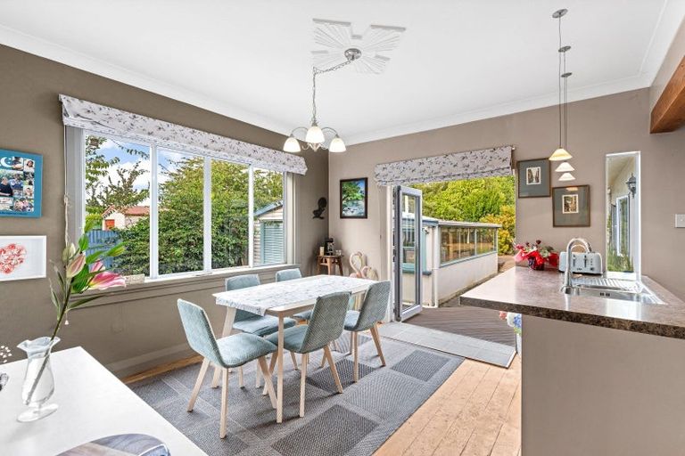 Photo of property in 6 Cambridge Street, Levin, 5510