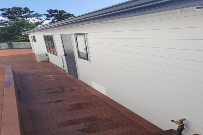 Photo of property in 10 Henry Blyth Lane, Greenhithe, Auckland, 0632