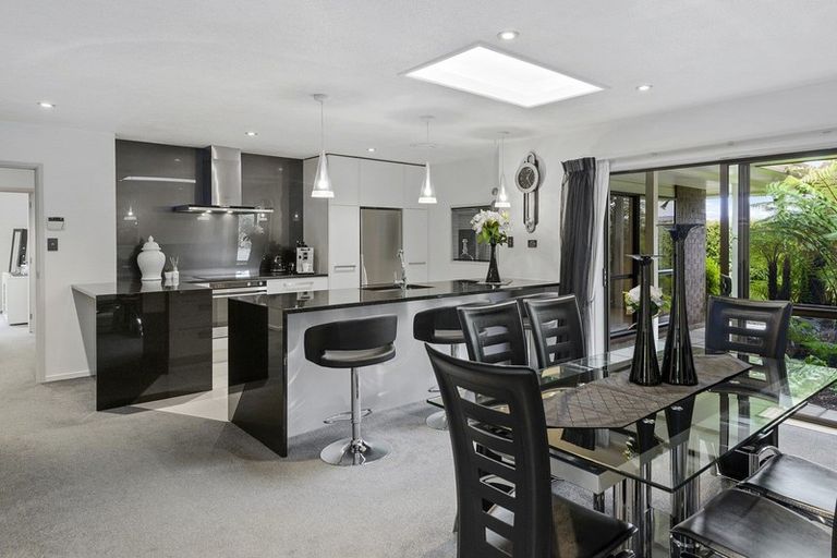 Photo of property in 71 Westlake Drive, Halswell, Christchurch, 8025