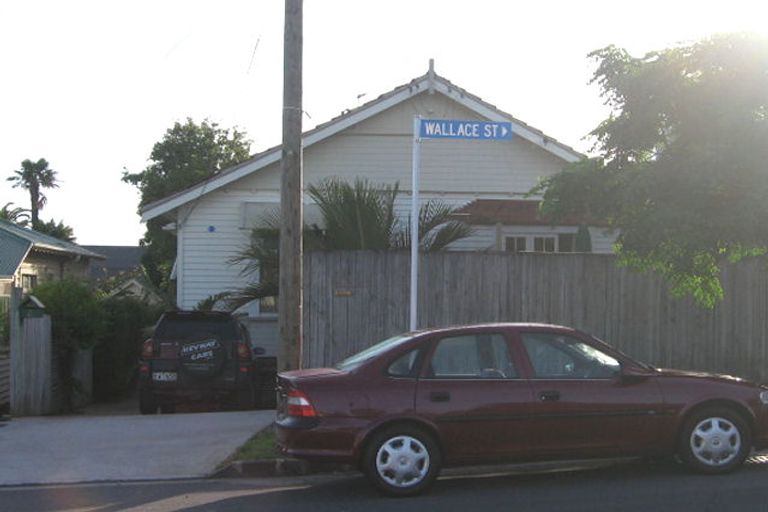 Photo of property in 3/41 Wallace Street, Herne Bay, Auckland, 1011