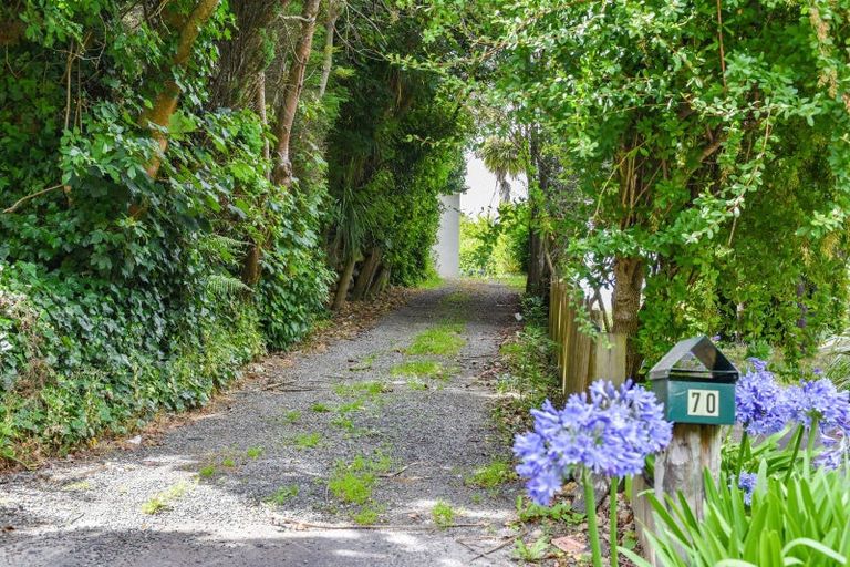 Photo of property in 70 Gladstone Road, Dalmore, Dunedin, 9010