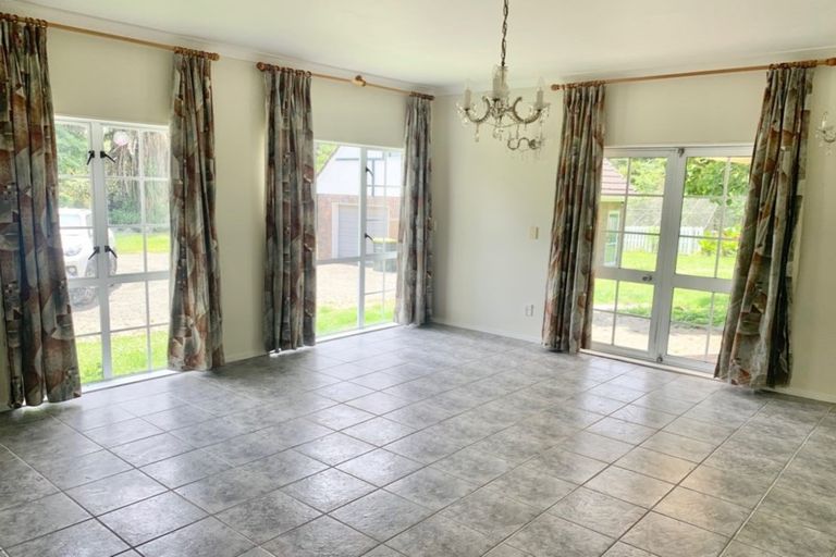 Photo of property in 150 Nixon Road, Taupaki, Henderson, 0782