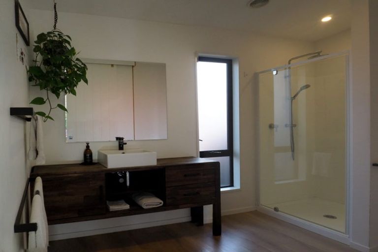 Photo of property in 123 Clarendon Terrace, Woolston, Christchurch, 8023