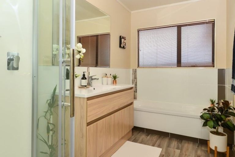 Photo of property in 12 Ronald Court, Pukete, Hamilton, 3200