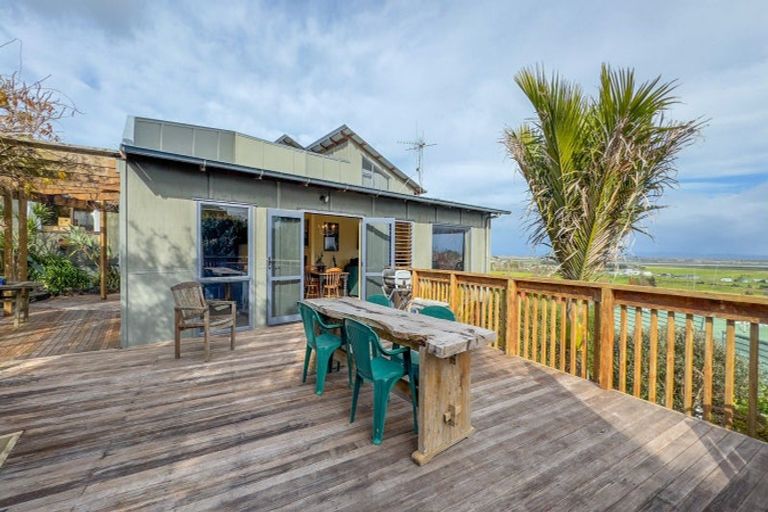 Photo of property in 219 Waikiekie Road, Thames, 3500