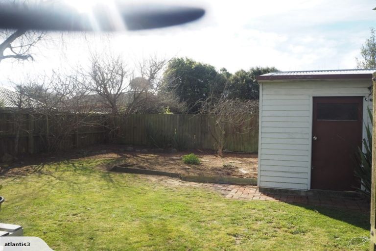 Photo of property in 120 Inwoods Close, Parklands, Christchurch, 8083
