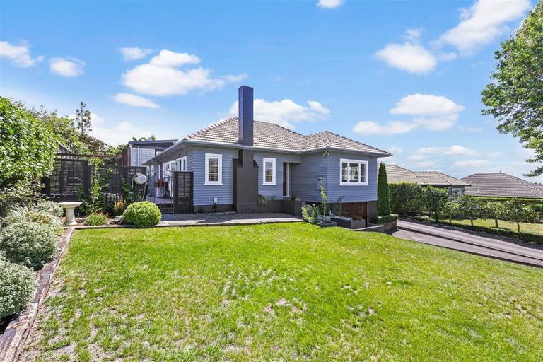 Photo of property in 27 Masters Avenue, Hillcrest, Hamilton, 3216