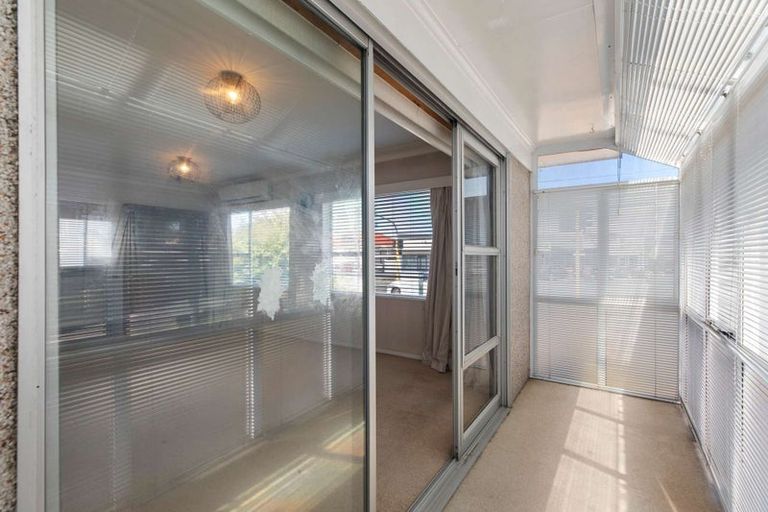 Photo of property in 1/160 Mount Albert Road, Mount Albert, Auckland, 1025