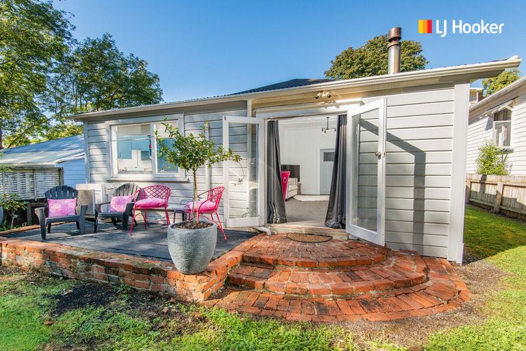 Photo of property in 4 Hawthorn Avenue, Mornington, Dunedin, 9011